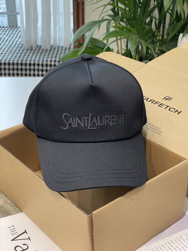 Yves Saint Laurent Hat SLH00025